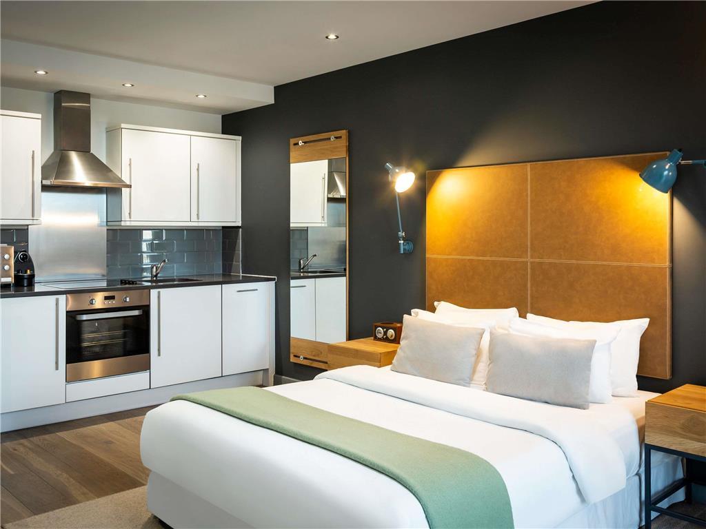 Aparthotel Adagio London Brentford Habitación foto